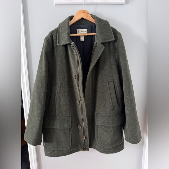 L.L. Bean Men’s Large Olive Wool Overcoat with Thinsulate - Picture 2 of 9